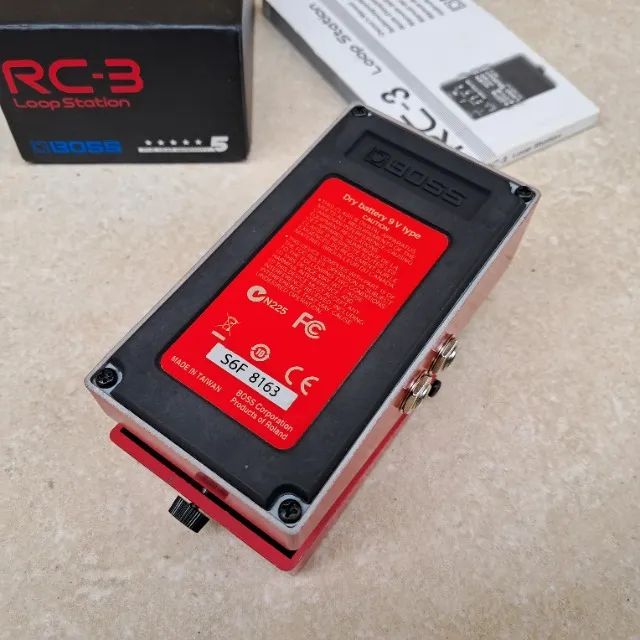 Pedal Boss RC-3 Loop Station em Estado de Novo - Instrumentos