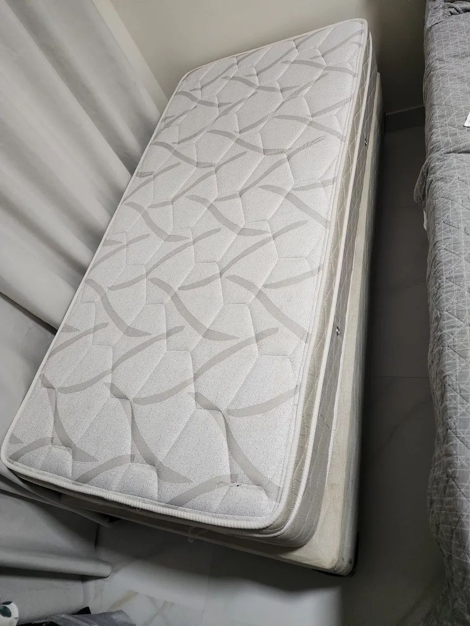 Cama box solteiro 