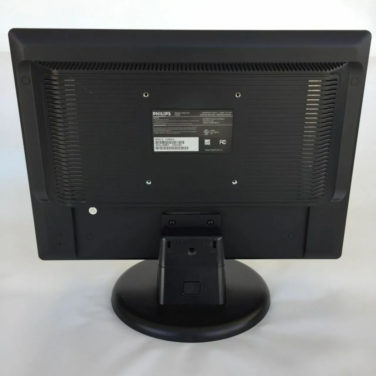 Monitor philips 17 polegadas wide preto com cabos - Foto 4