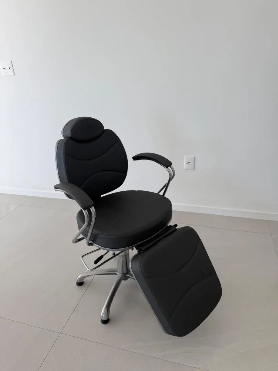 Cadeira de estética  - Foto 2