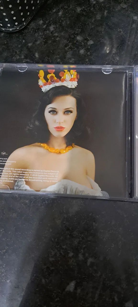Cd Katy Perry Teenage Dream perfeito 50,00 - Foto 4