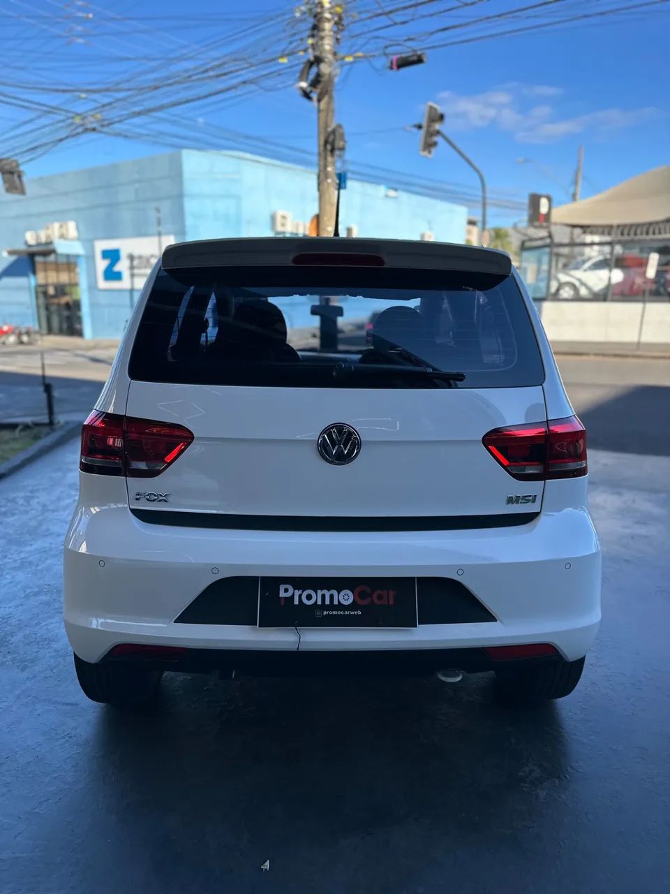 Volkswagen Fox 1.6 MI Total Flex 8V 5P 2017 - Foto 4