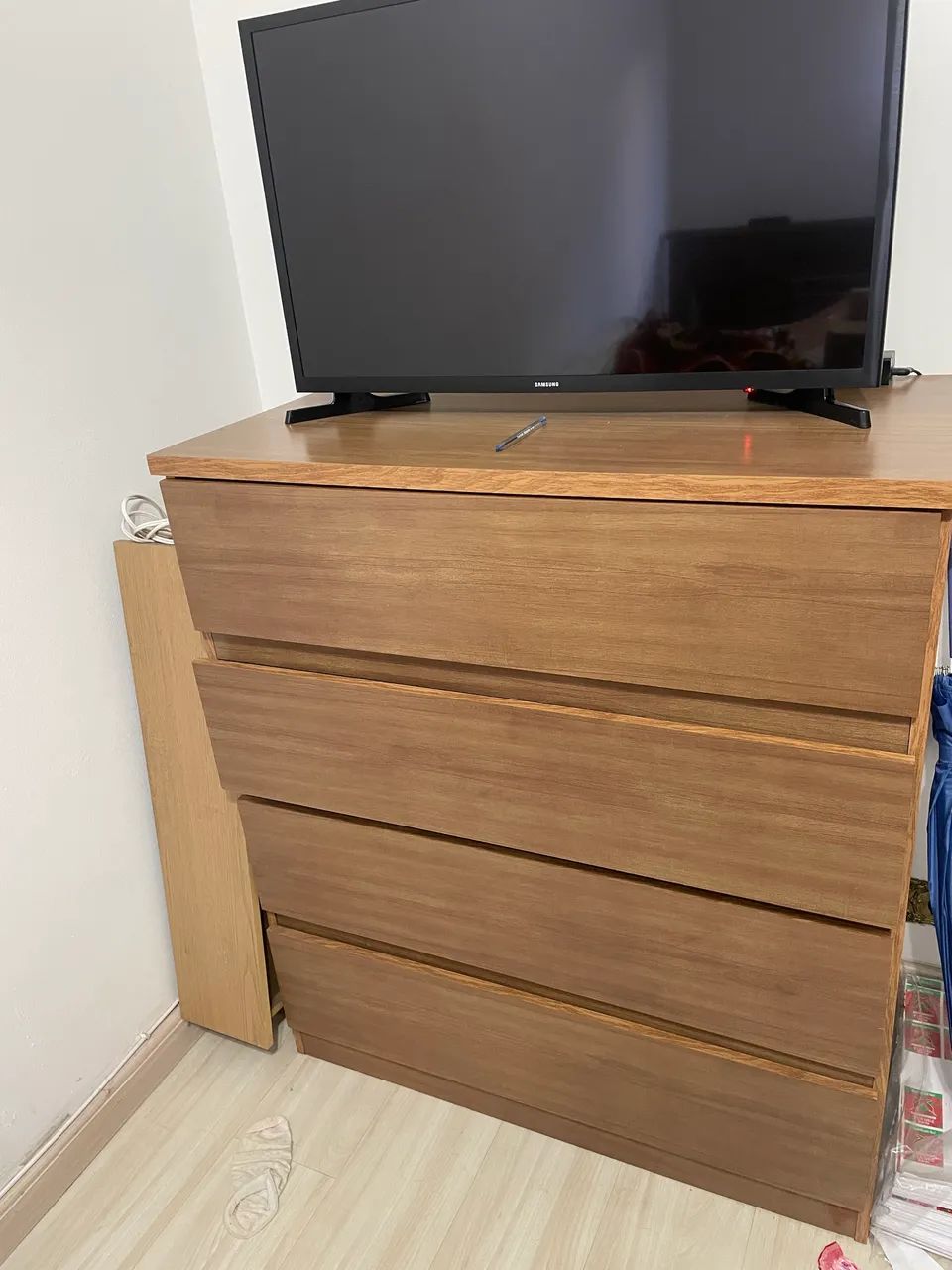 Guarda roupa 3 portas +comoda - Foto 4