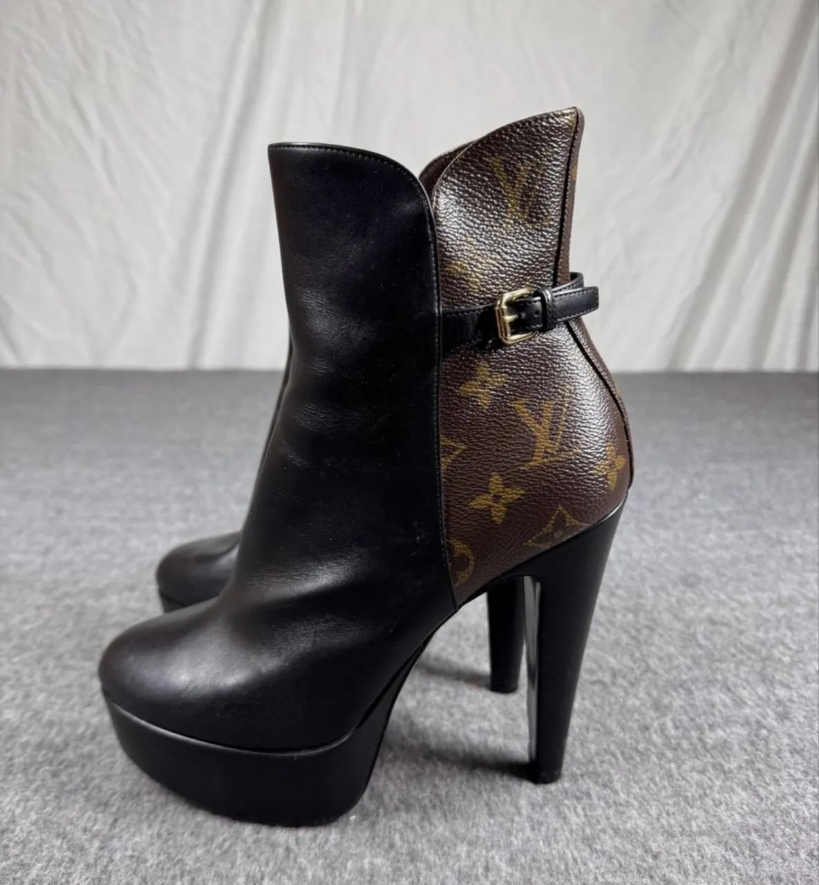 Bota Louis Vuitton  - Foto 2