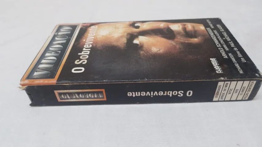 VHS Box VIDEOAÇÃO - O Sobrevivente - Legendado ( 24198 ) - Foto 3