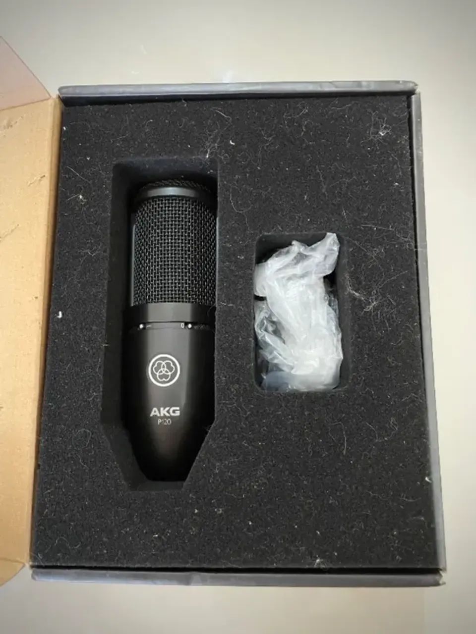 Microfone condensador AKG P120 + Interface M-Audio - Foto 5