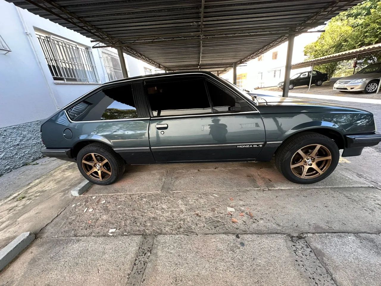 Chevrolet Monza GL 1.8 Efi/ SL/ L/ 650/barc. 2e4p (álcool) 1983
