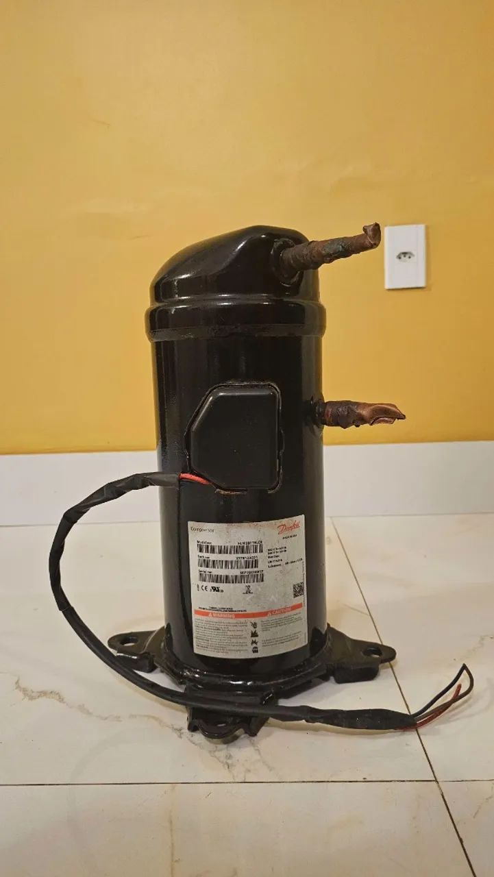Compressor Danfoss Scroll 7.5 TR 90000 BTU 380V Trifasico R22 - Foto 2