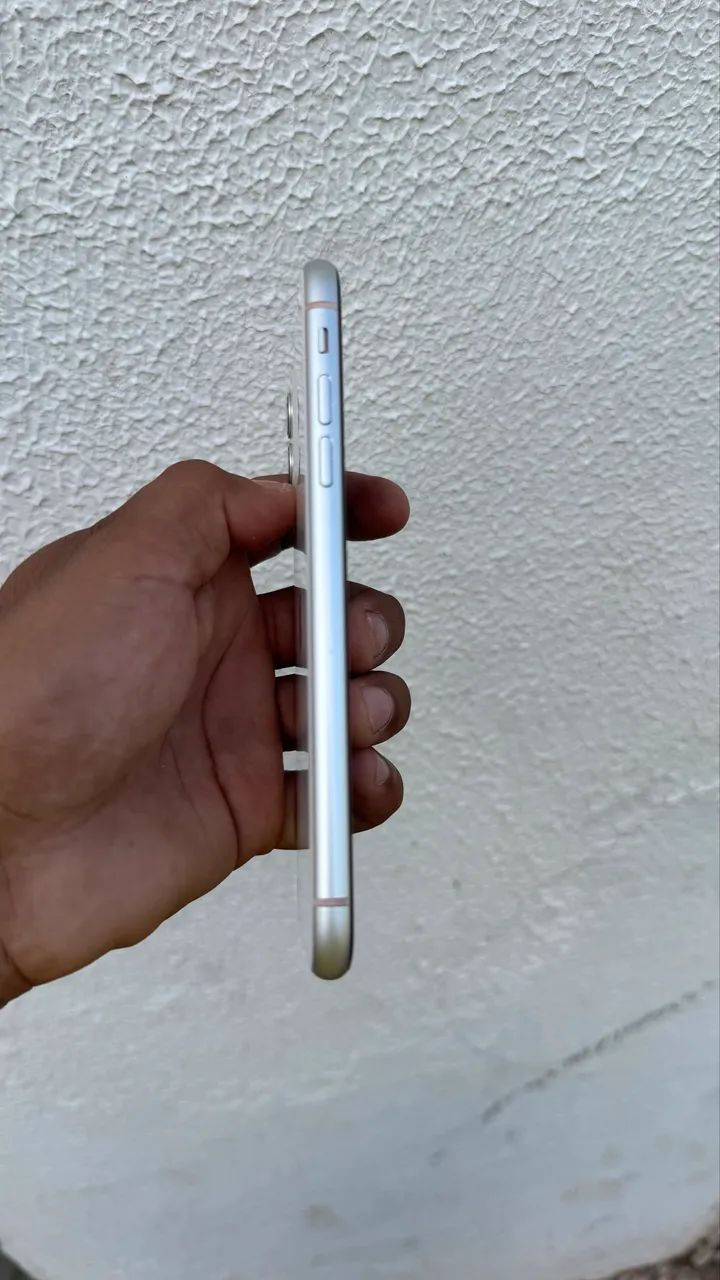 iPhone 11/64 gb seme novo - Foto 3