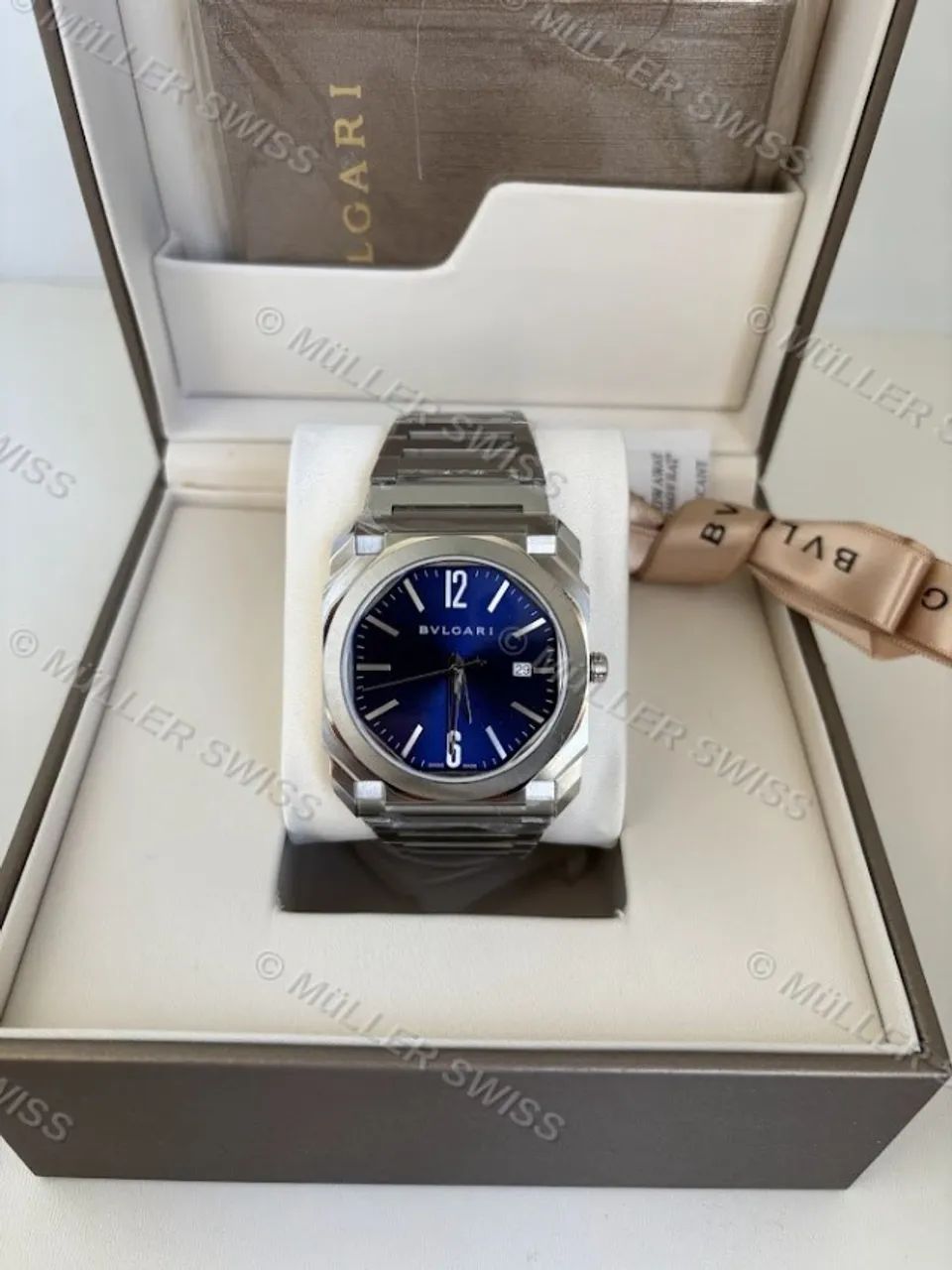 Relógio Bvlgari Octo 40mm várias cores 