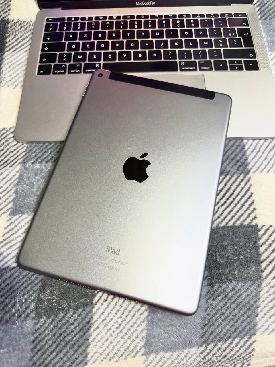 iPad Air 2 128gb cinza!  - Foto 2