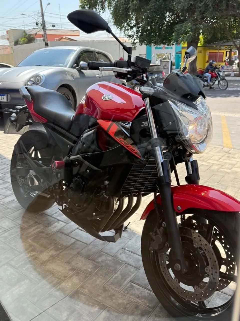 XJ6 2012  - Foto 3