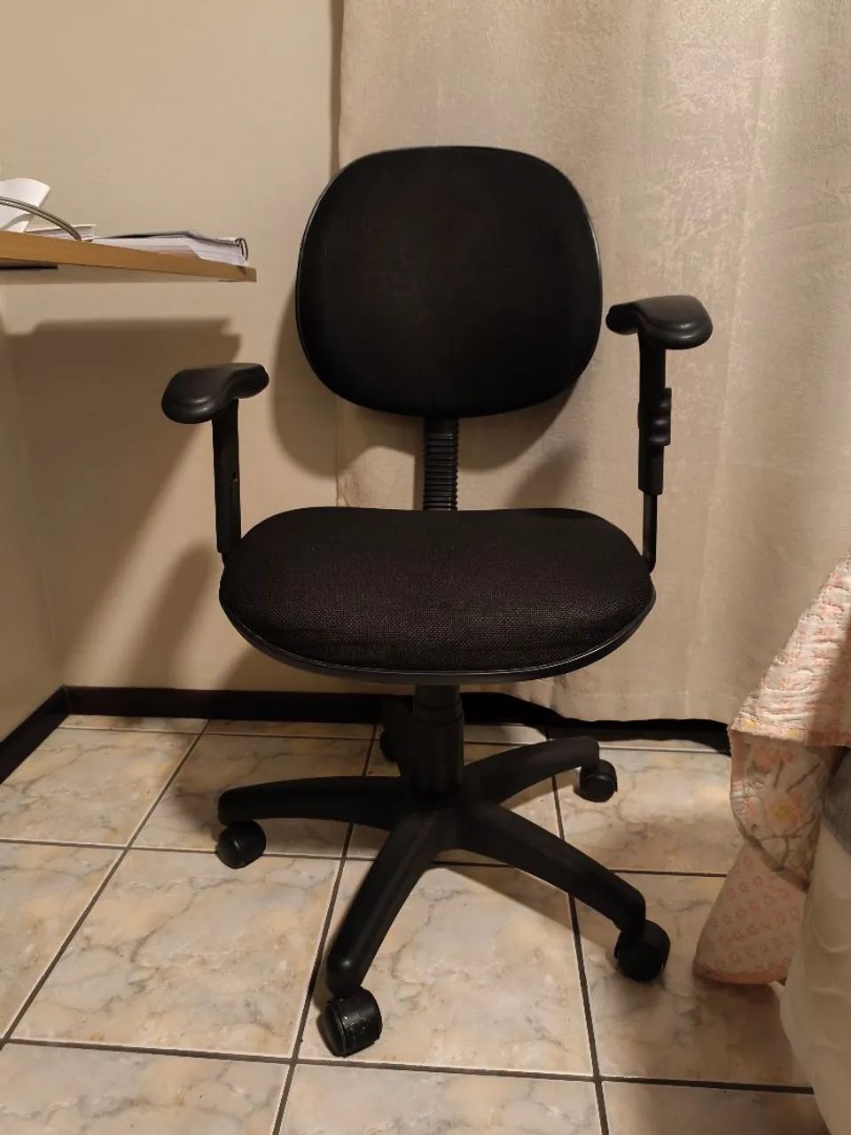 Ergonomic Office Chair with Wheels