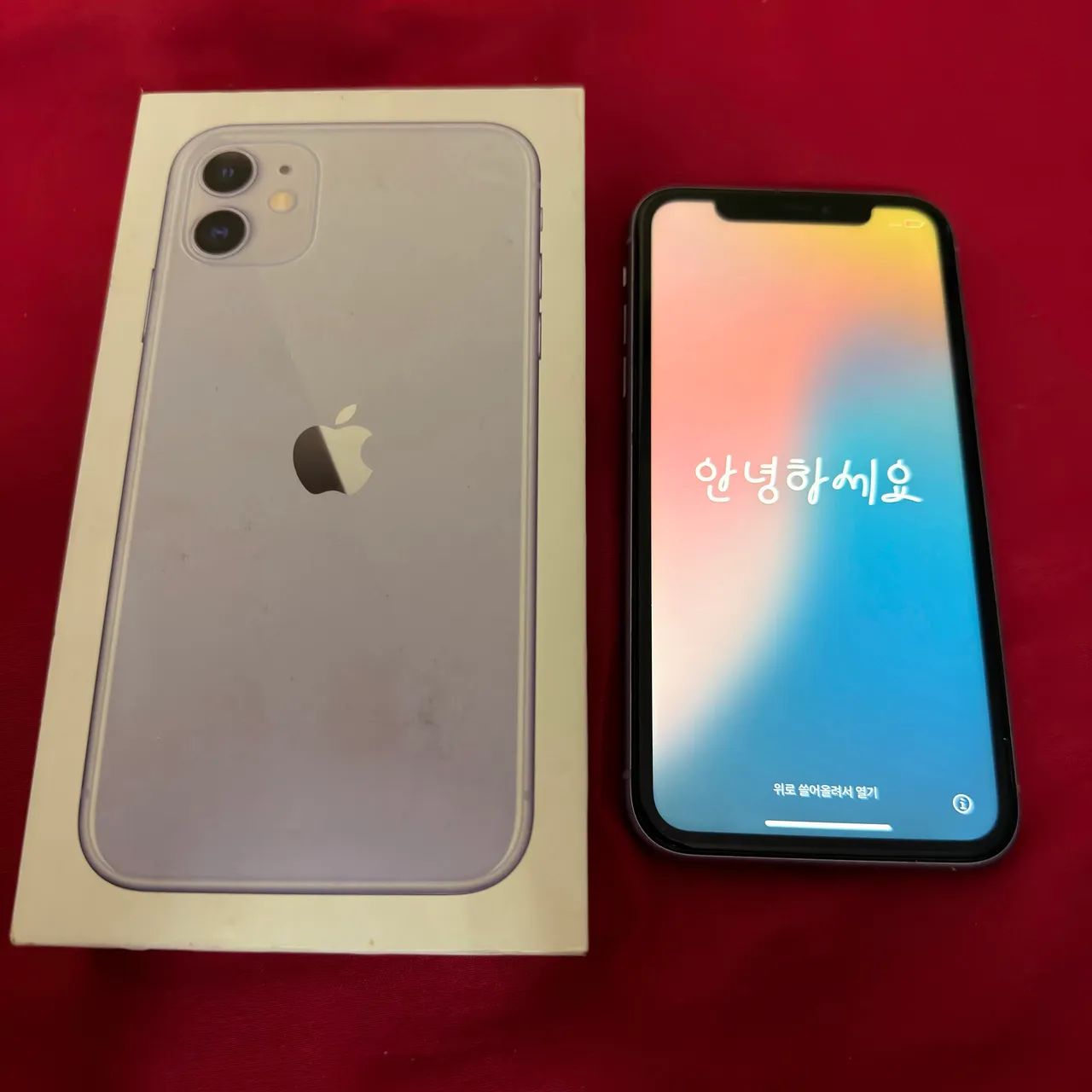 iPhone 11 64 gigas lilás impecável  - Foto 2