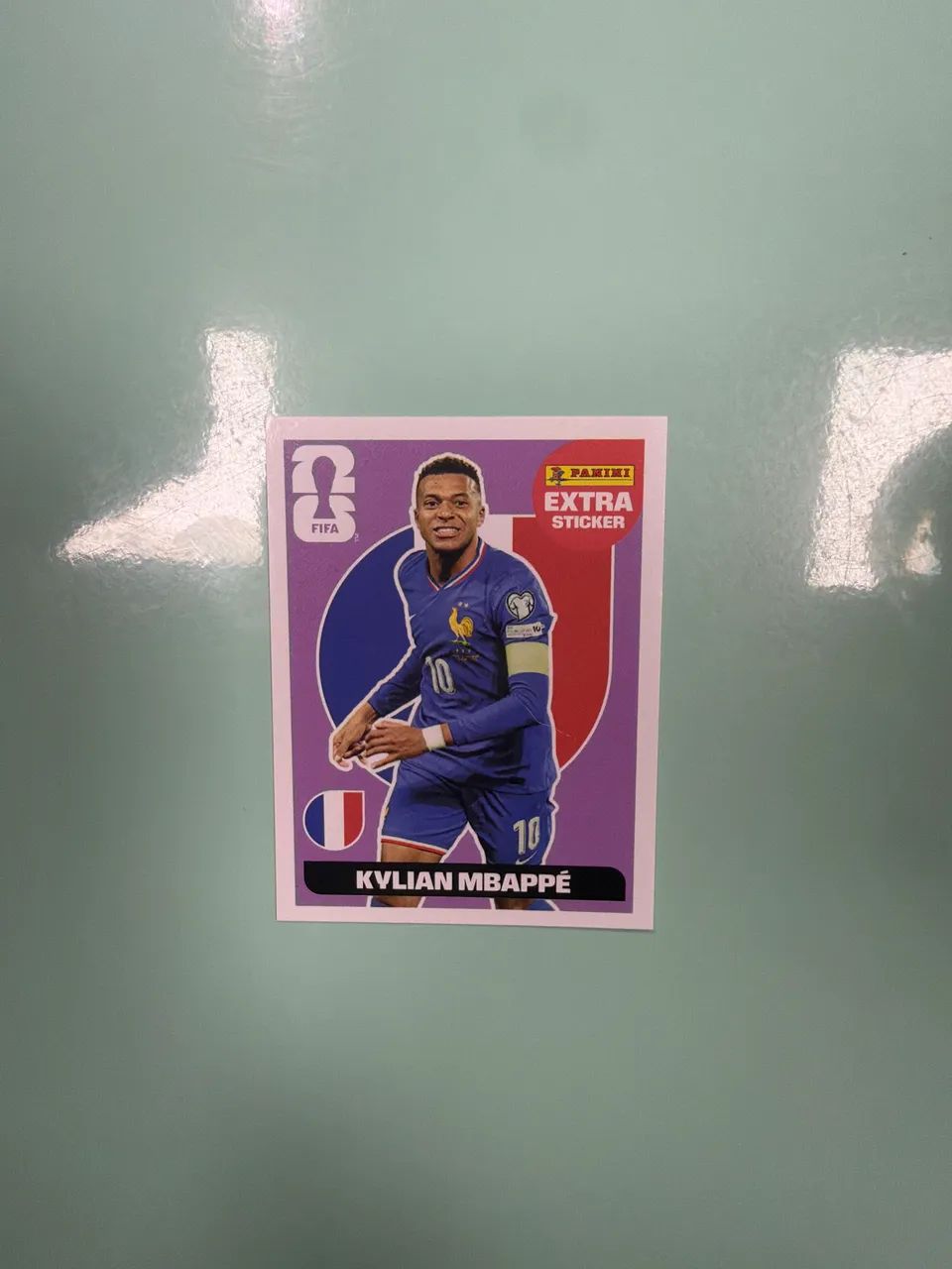 FIGURINHA LEGEND COPA DO MUNDO MPAPPÉ BASE LILÁS 
