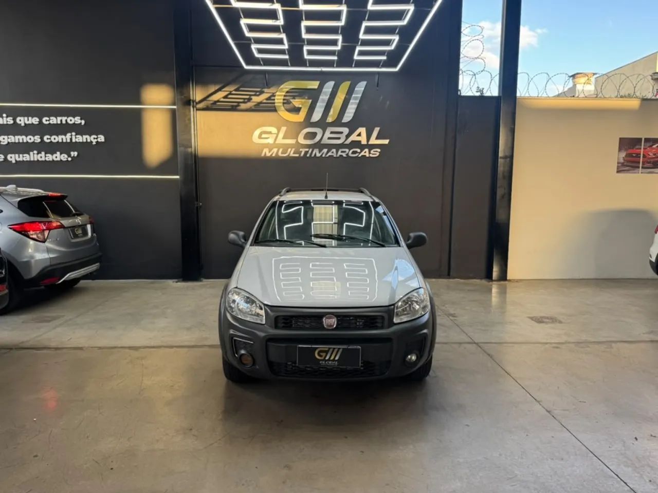 Fiat Strada 1.4 MPI Fire Flex 8V CE 2014