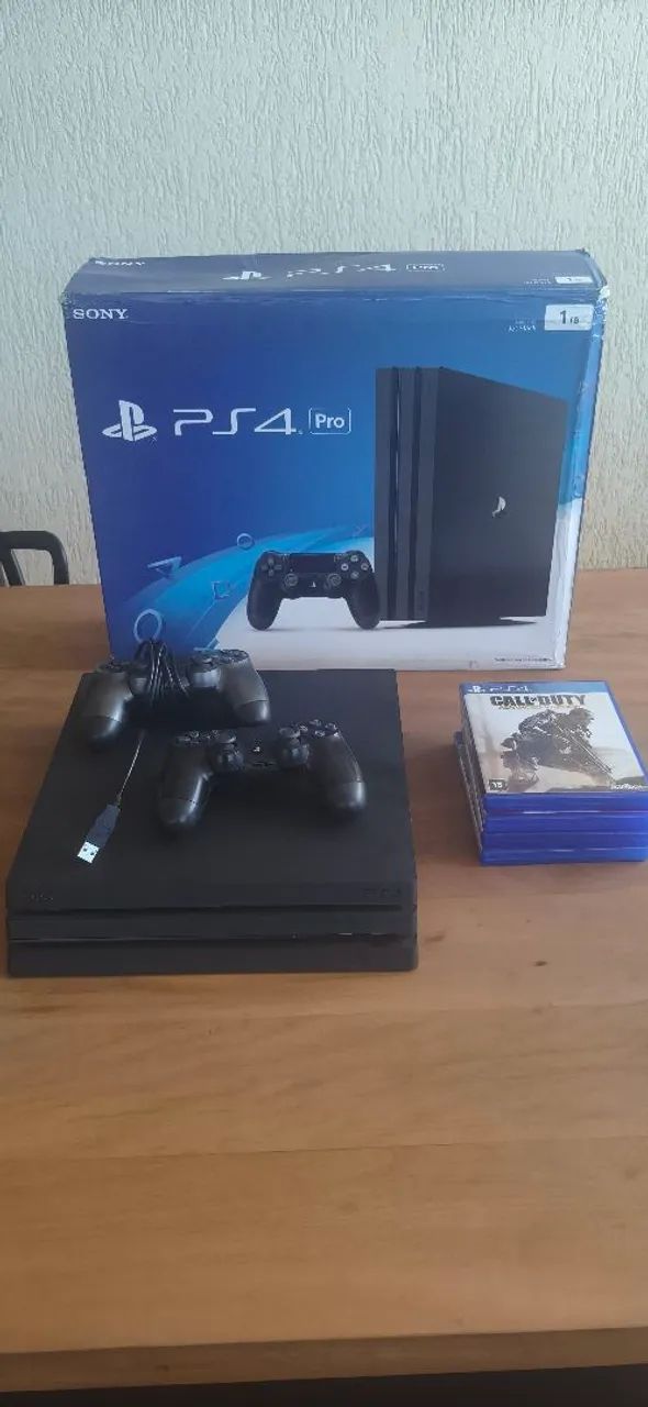 PS4 >  "PRO"  - 1 T   -  4 K   - Foto 2