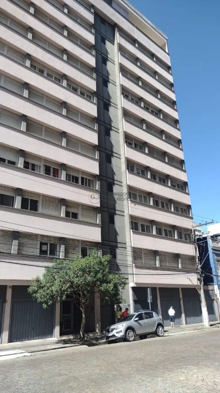 Apartamento de 2 Dormitórios para Locação no Centro | Próximo à Praça Coronel Pe