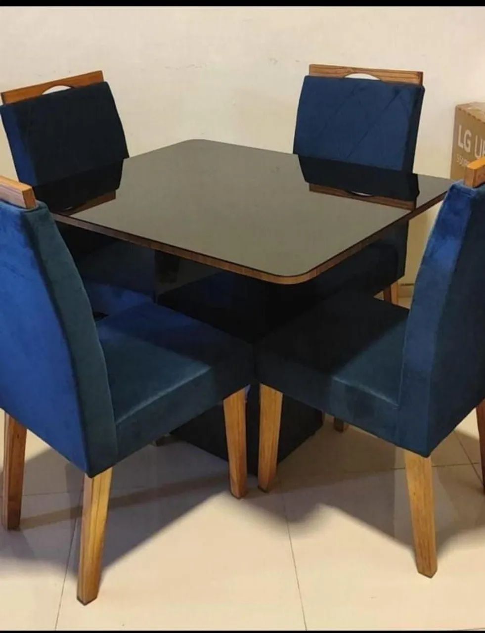 Conjunto de mesa de Jantar entrega e montagem grátis Peça já a sua. - Foto 2