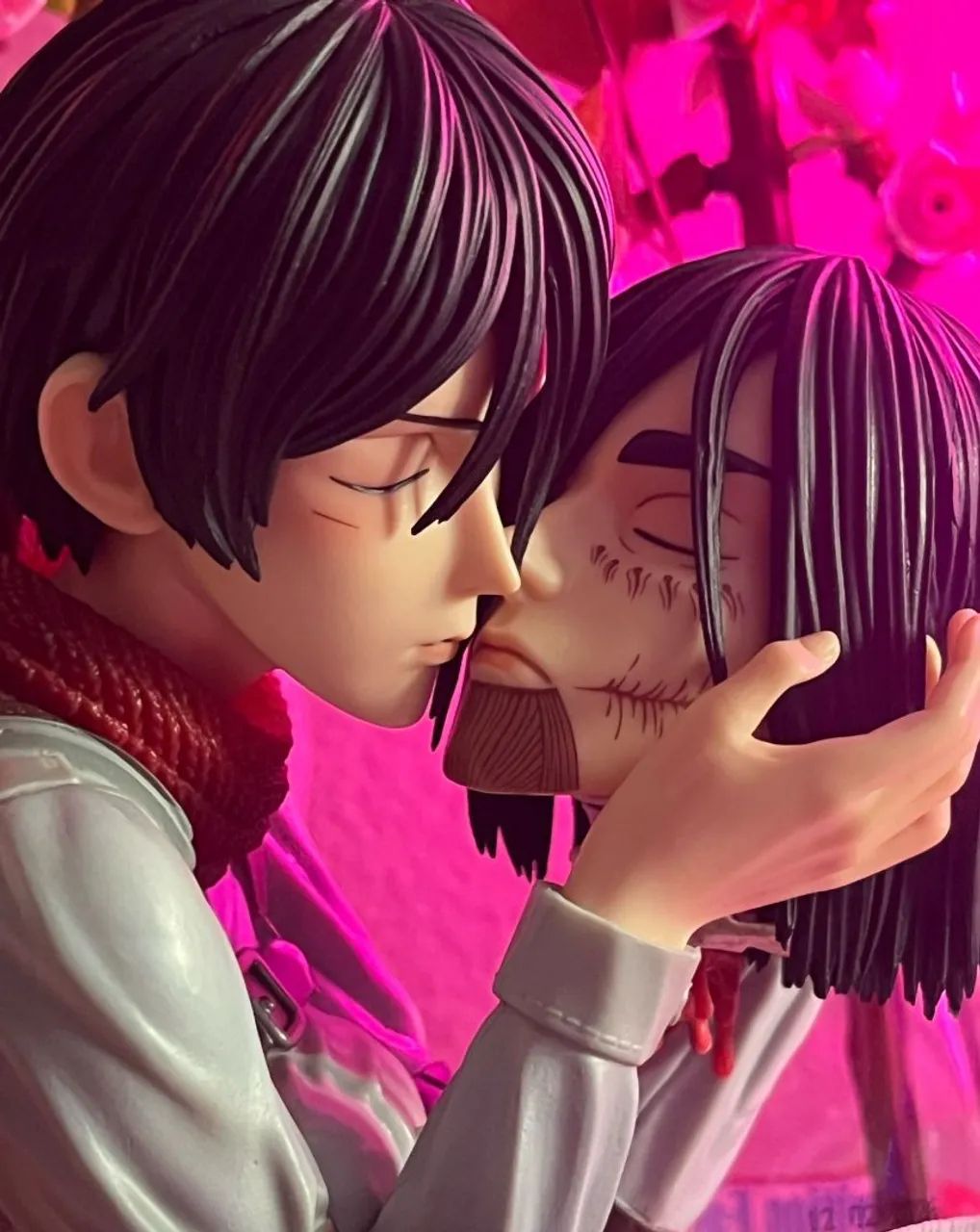 Action Mikasa&Eren beijo do adeus AOT Bandai