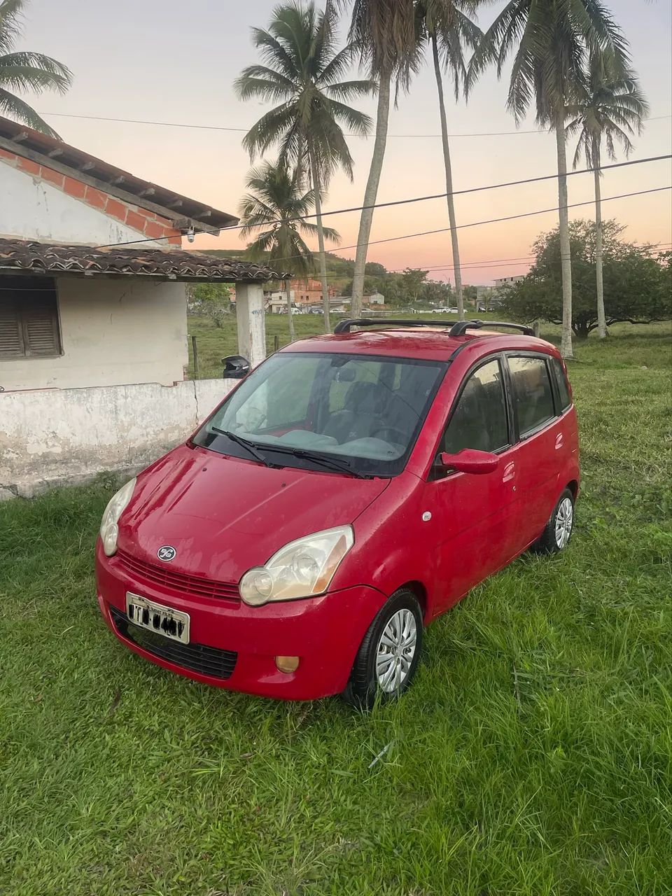 EFFA M-100 M-100 1.0 8V 5p 2010