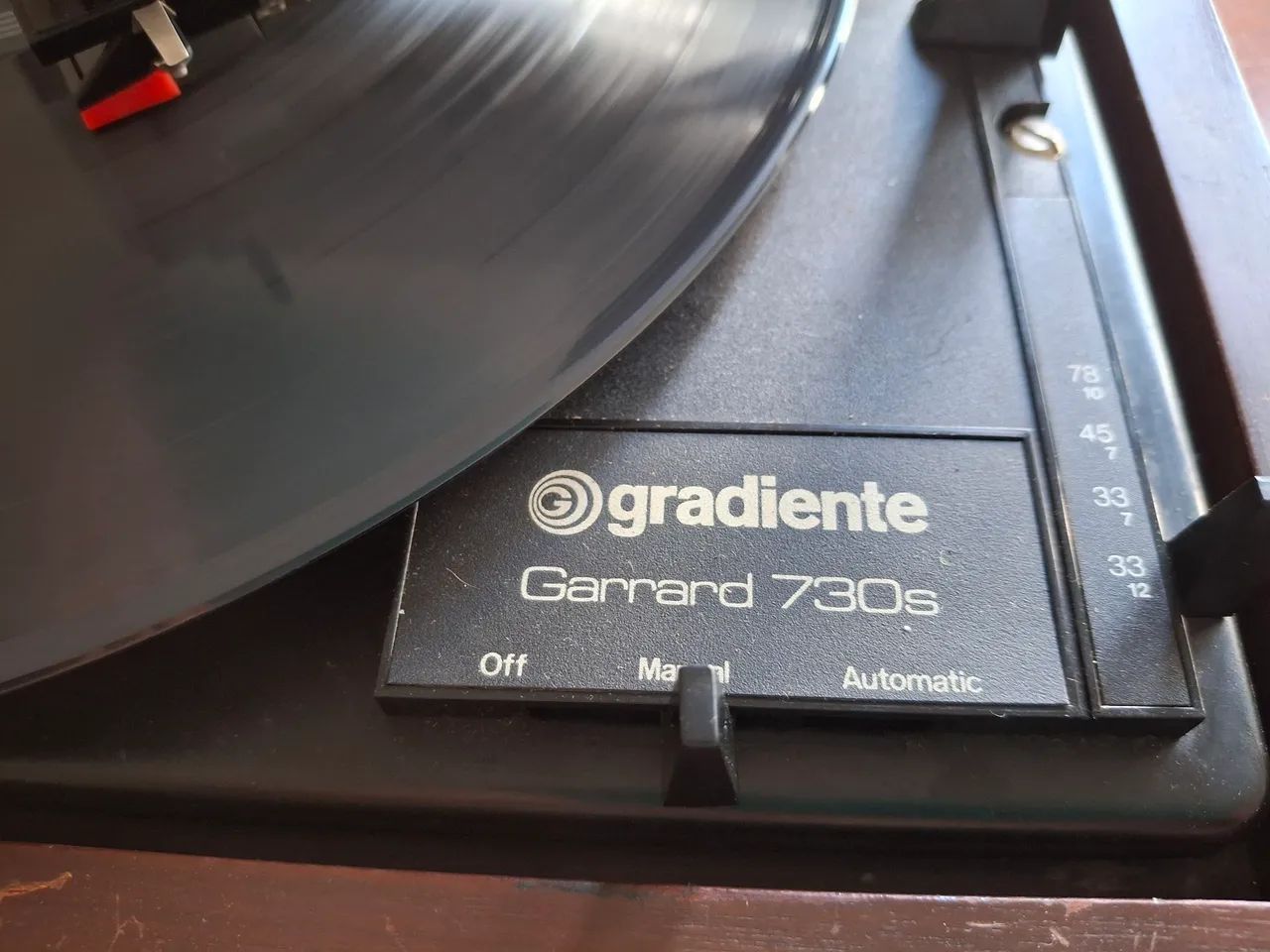 Toca Discos Gradiente Garrard 730s automático funcionando  - Foto 2