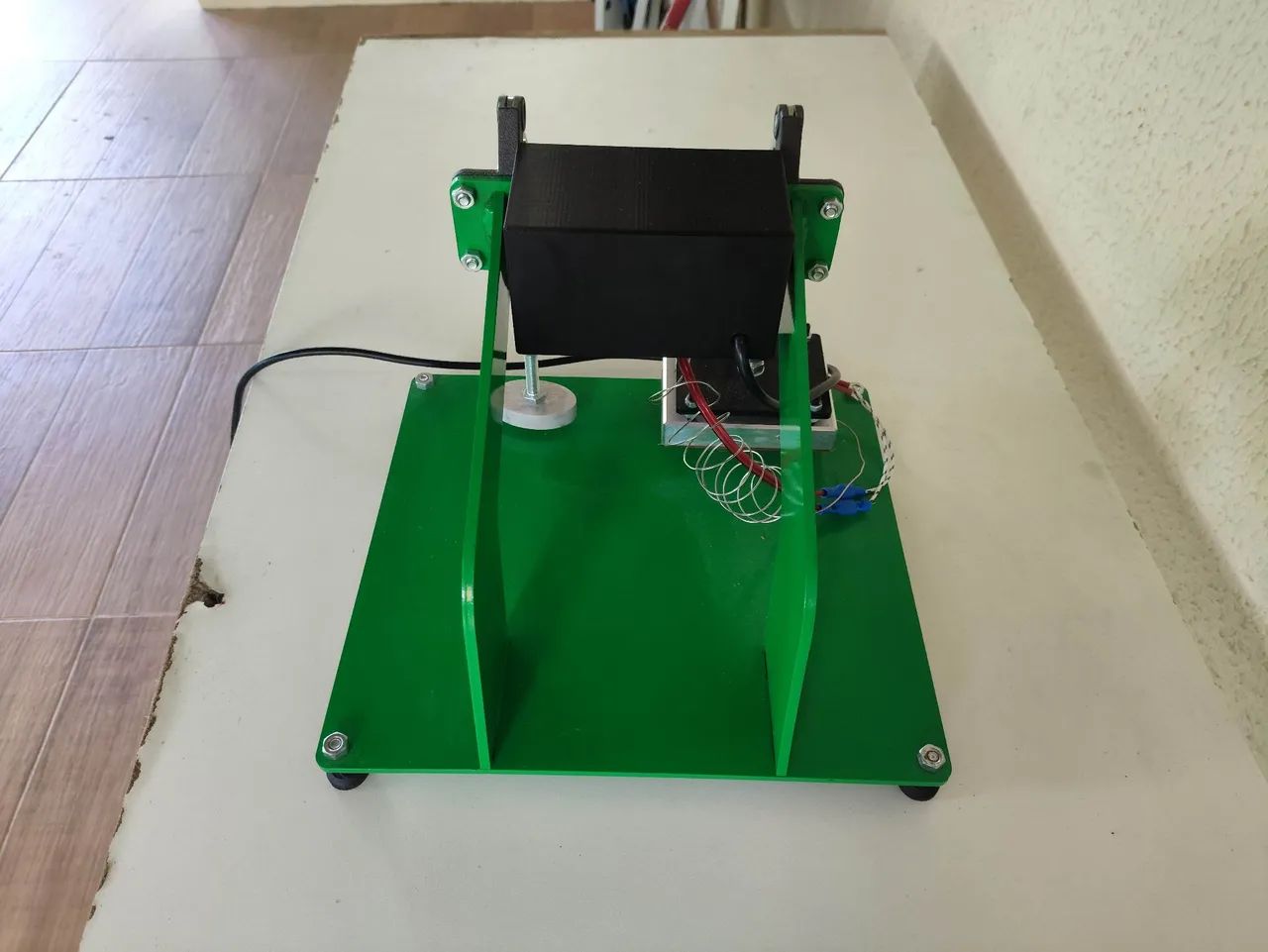 Vendo Máquina de carimbar chinelo  - Foto 3