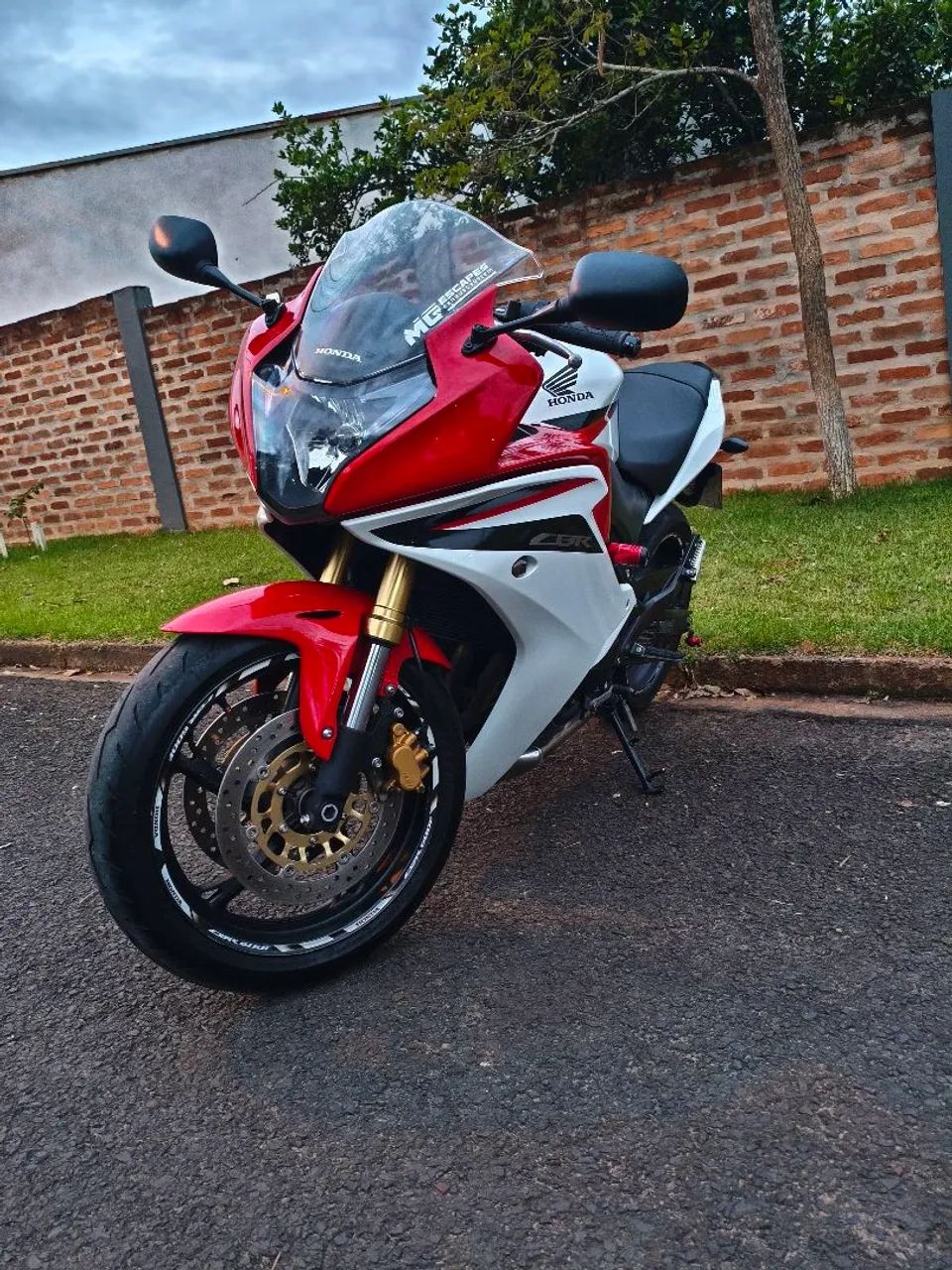 CBR 600f  - Foto 2