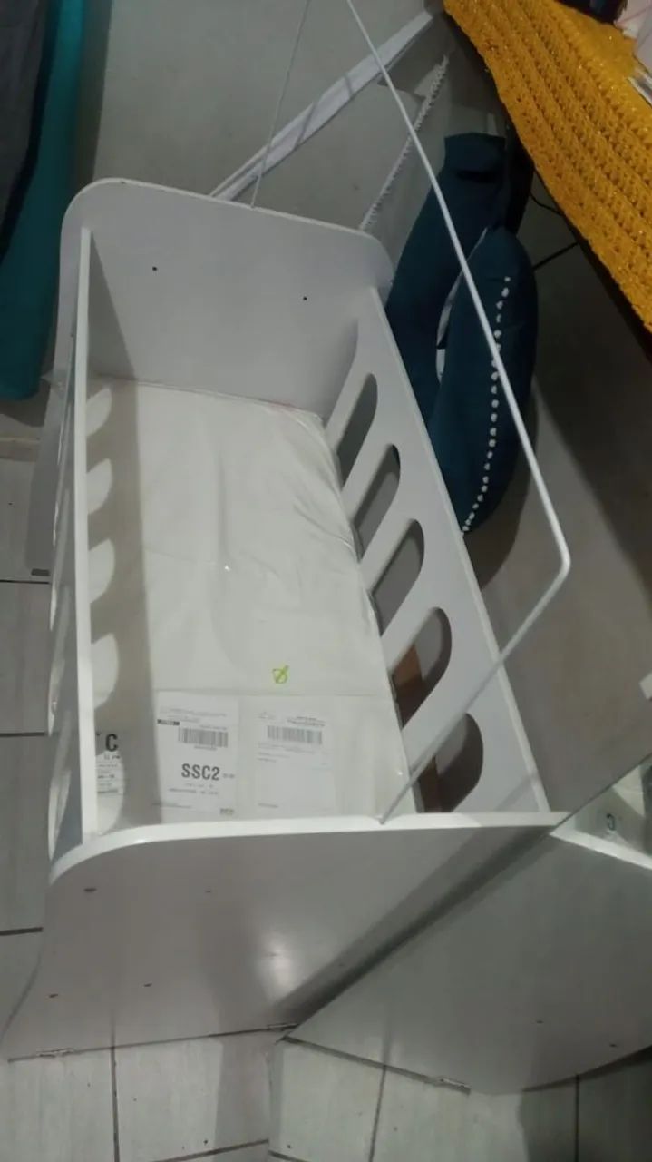 Vendo mini berço com colchão  - Foto 2
