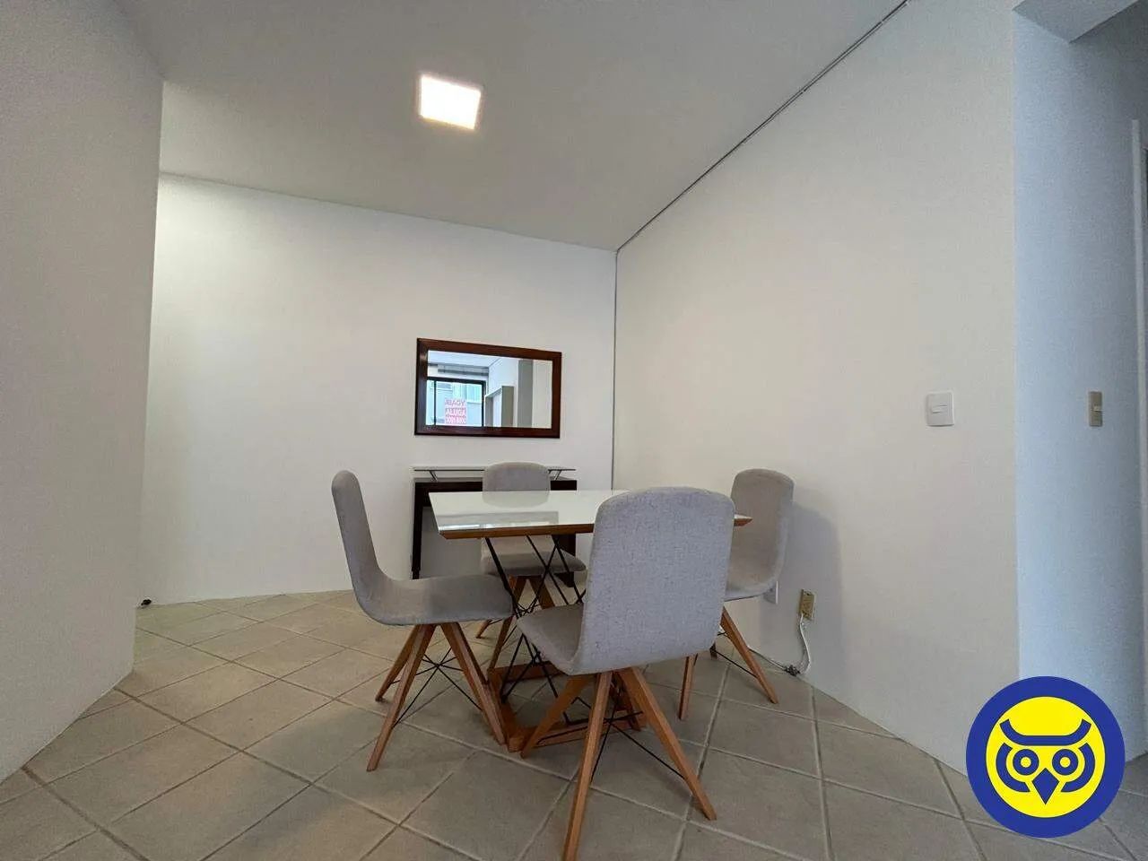 Apartamento com 02 dormitórios na Agronômica - Foto 3