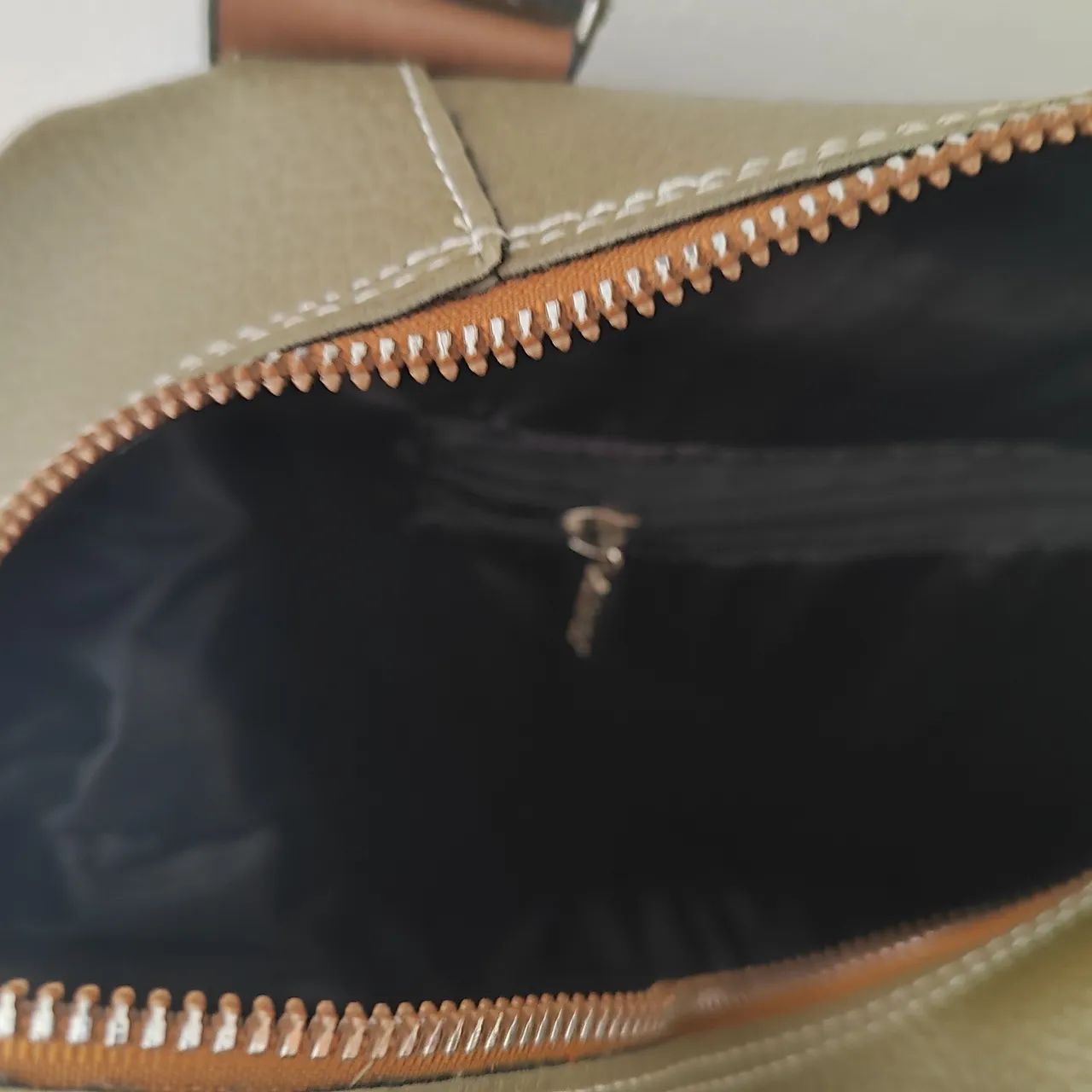 Bolsa nova Schutz  - Foto 5
