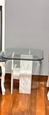 mesinha de canto de vidro. - Foto 2