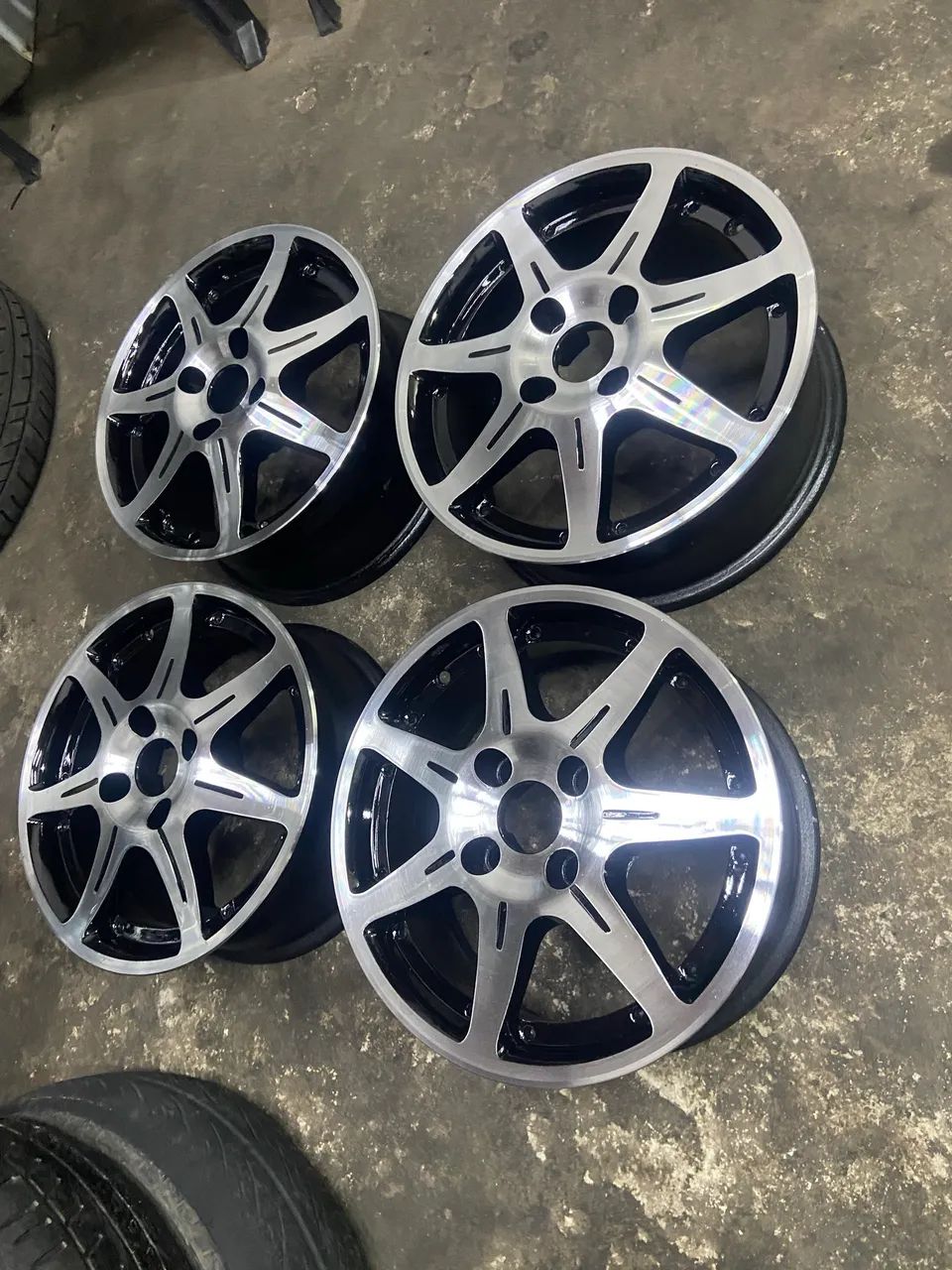 Rodas aro 14 extra - Foto 4