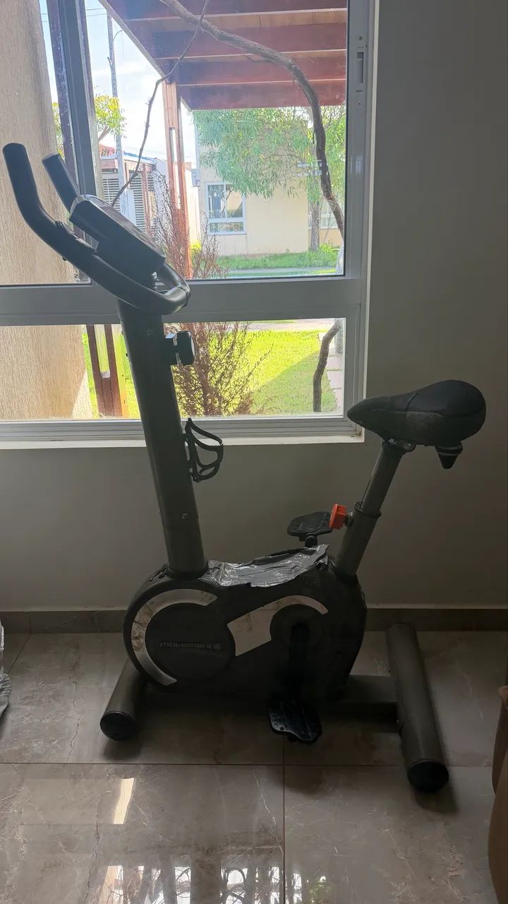 Bike ergométrica Movement, funcionando perfeitamente, ideal para cardio em casa. - Foto 2