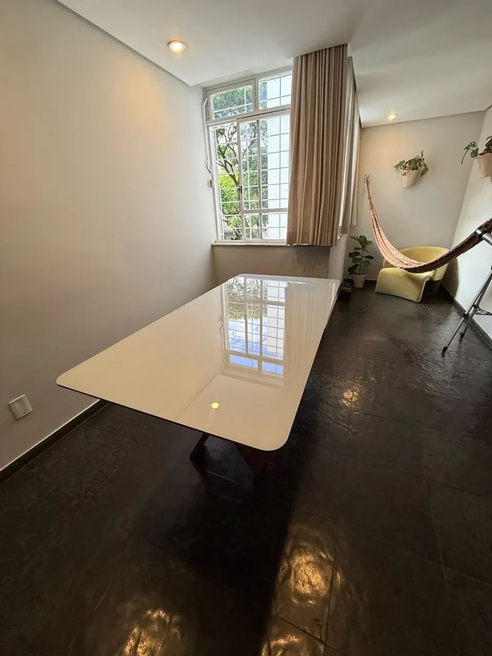 Mesa retangular off white