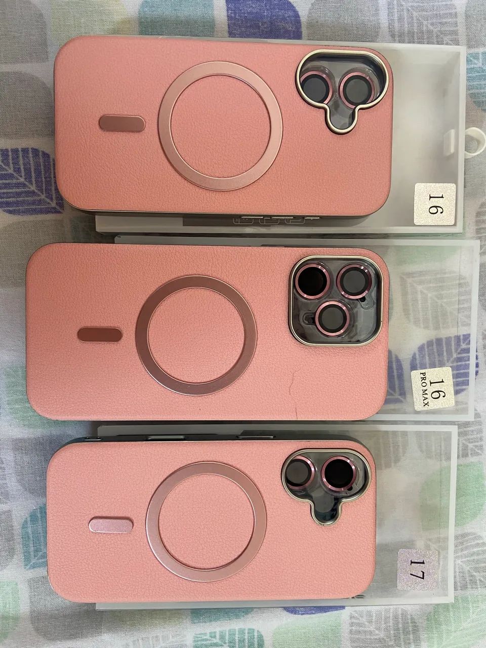 Capa IPhone Couro Premium 16, 16 Pró Max e 17 - Foto 3
