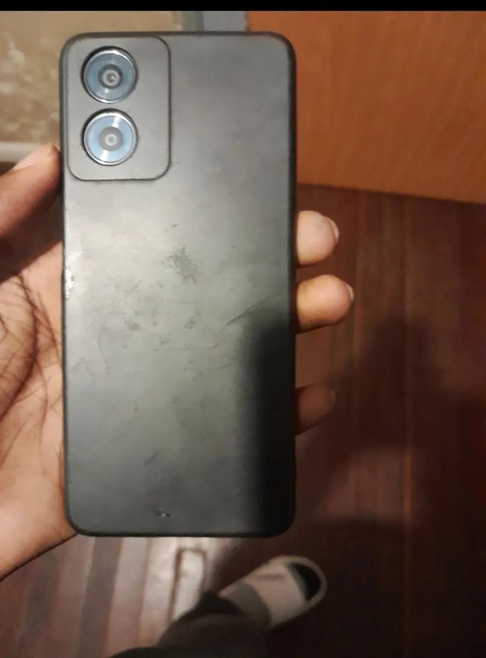 Celular Moto G24