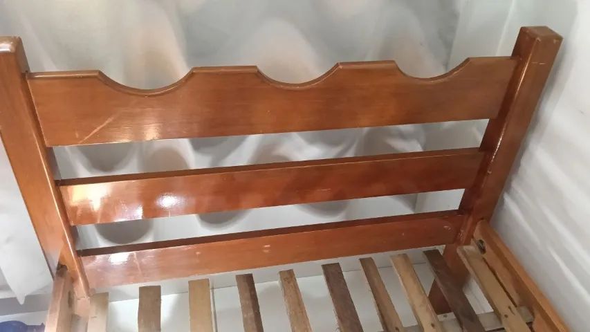 Cama Solteiro Madeira Raro Oportunidade