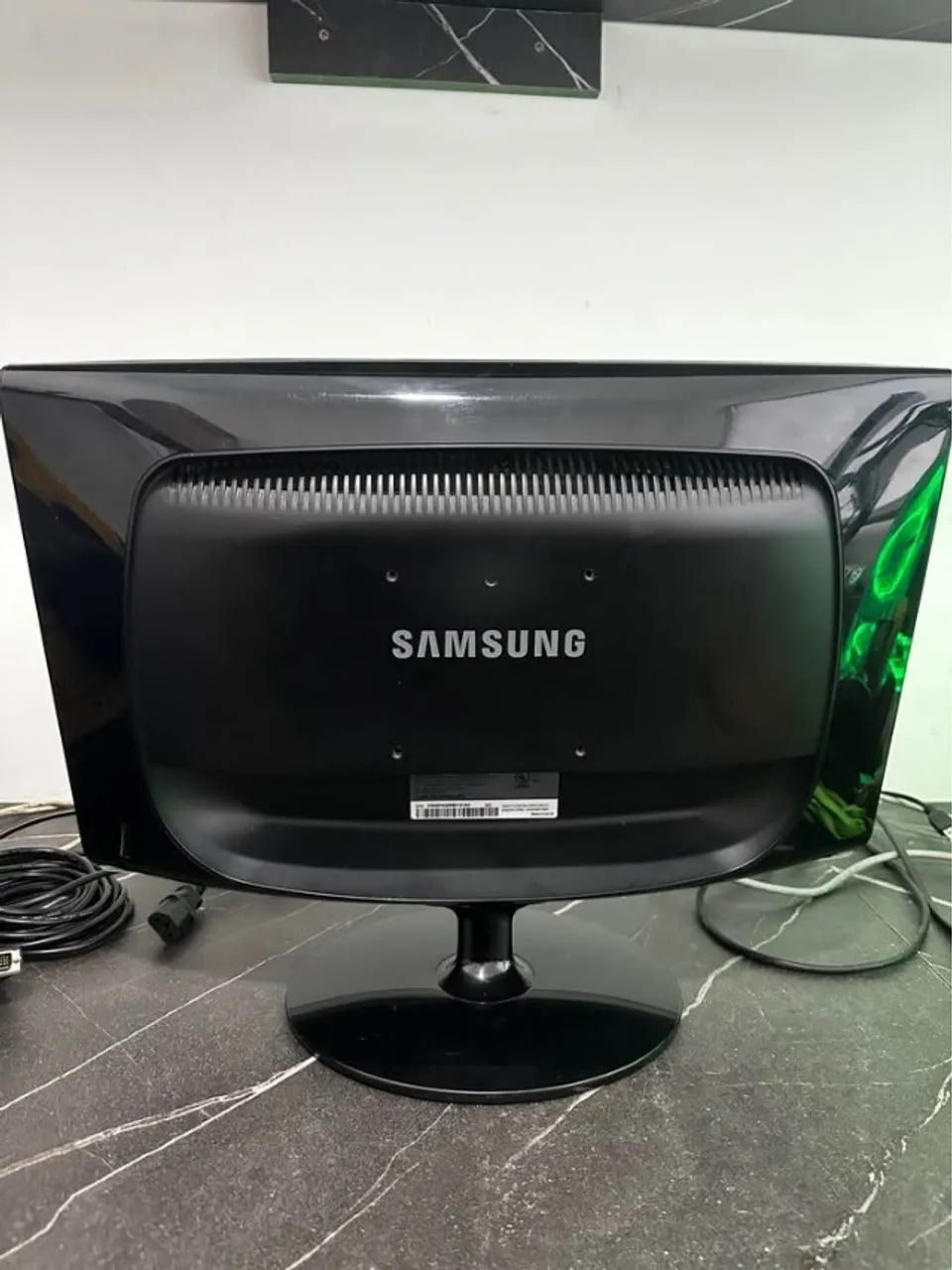 Monitor Samsung SyncMaster 2033 20" LCD - Funcionando Perfeitamente - Foto 2