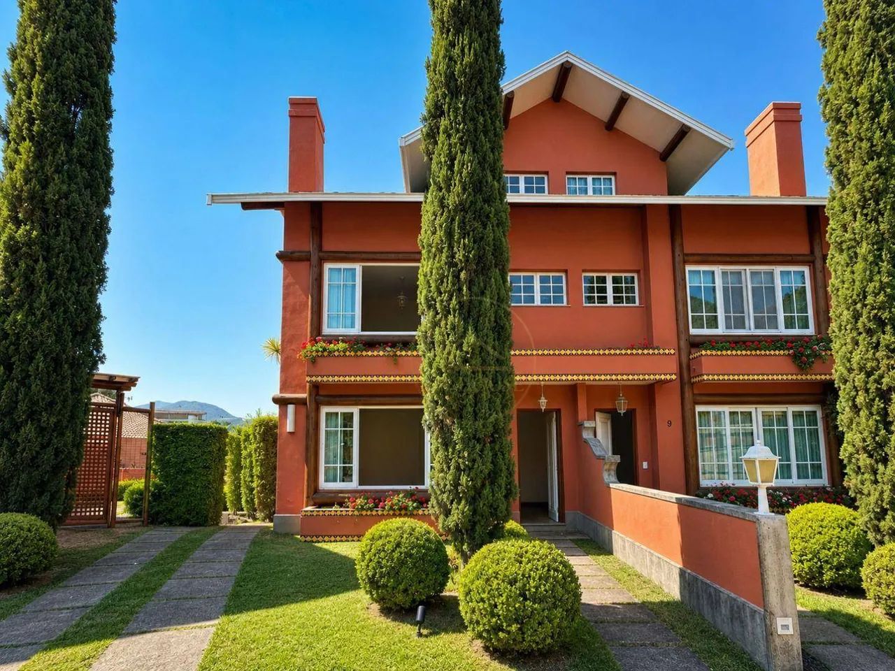 CASA EM CONDOMÍNIO COM 4 QUARTOS, 2 SUÍTES E LAZER COMPLETO EM IUCAS - Foto 2