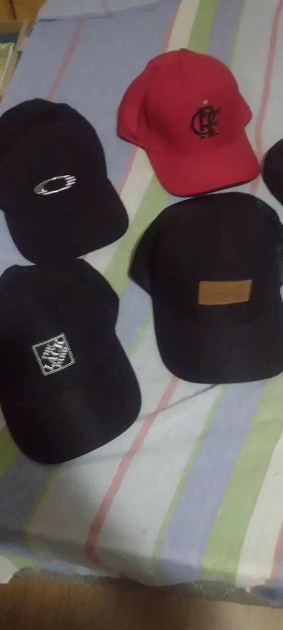 6 bonés por 110 reais  - Foto 3