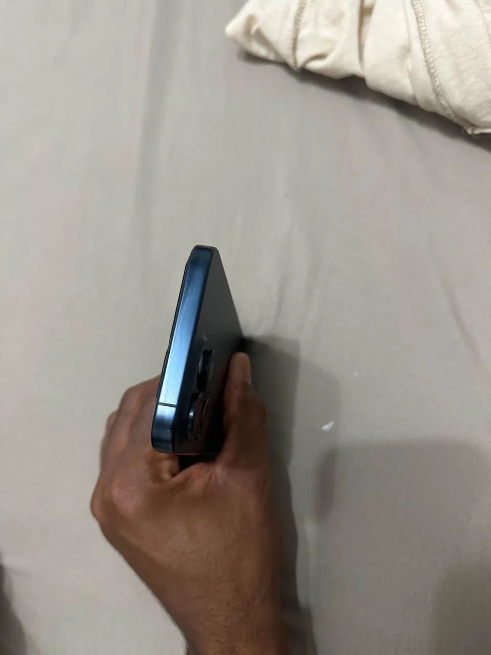 iPhone 15 Pro Max Azul ? Semi Novo - Foto 4