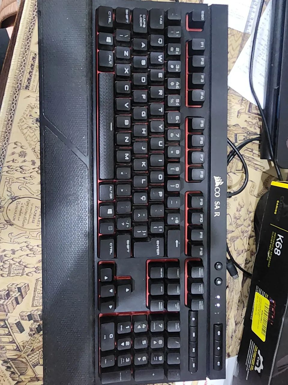 Teclado corsair K68 Red ABNT original  - Foto 5