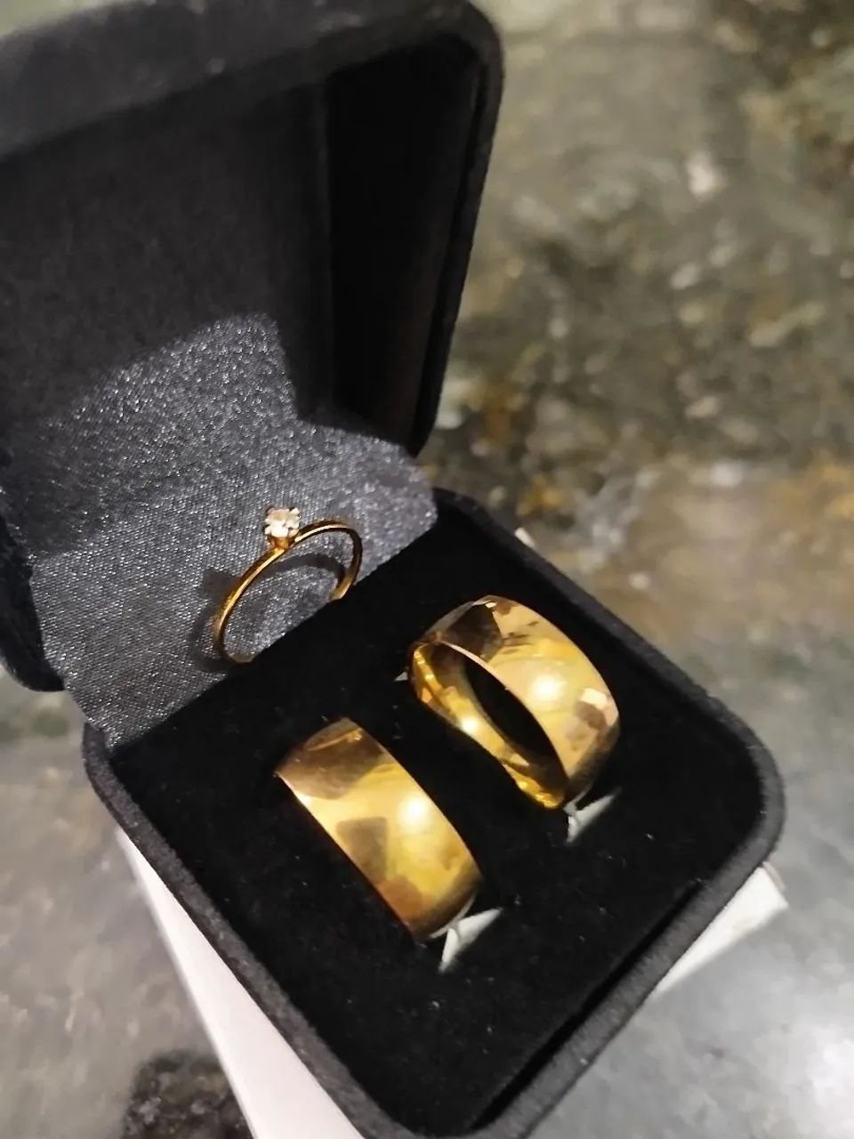 Par de aliança de casamento. - Foto 2