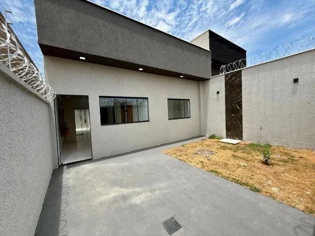  Casa 3 Quartos | Garagem | Entrada Facilitada