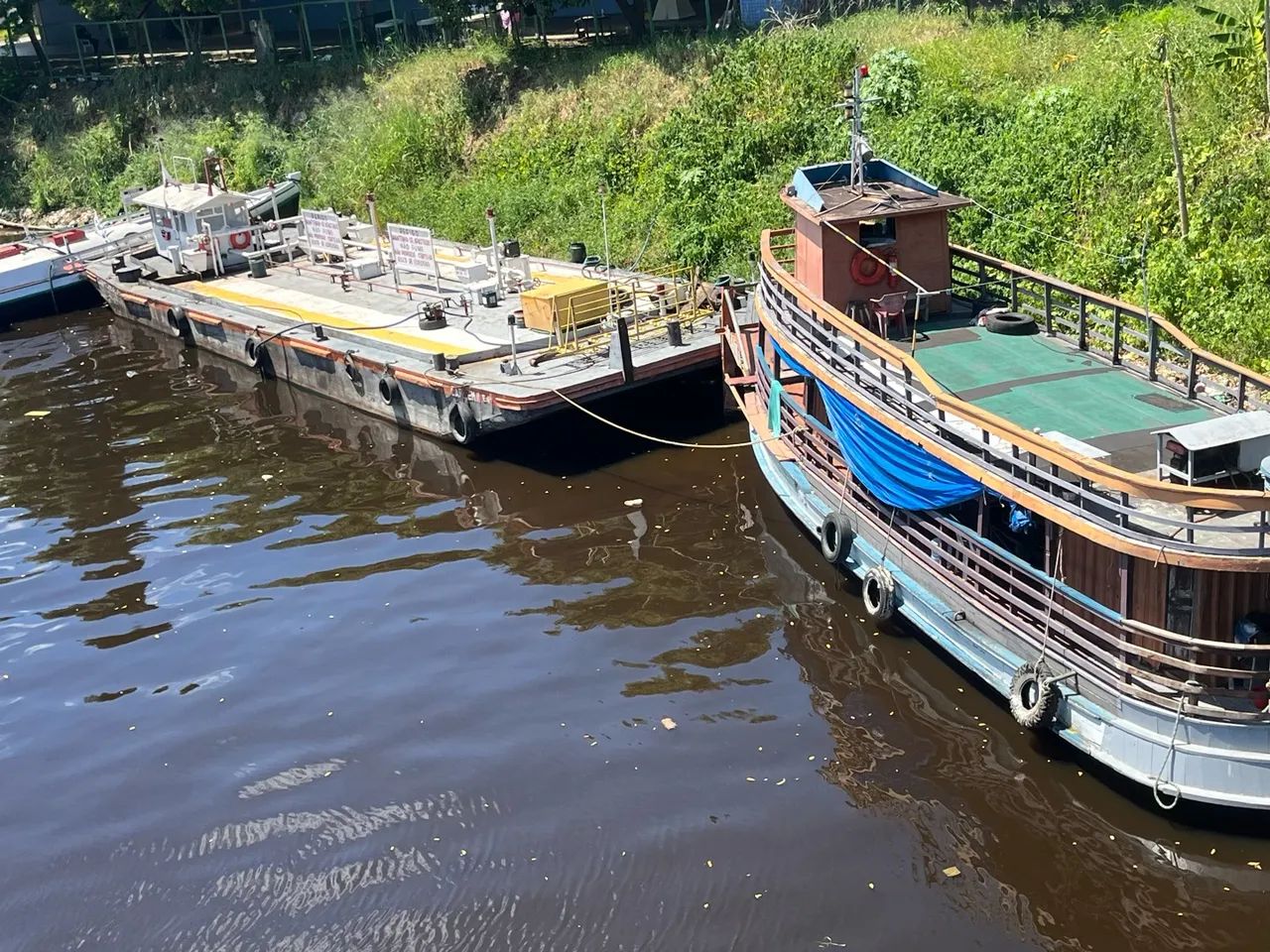Frete e aluguel de balsa petroleira e Empurrador  - Foto 3