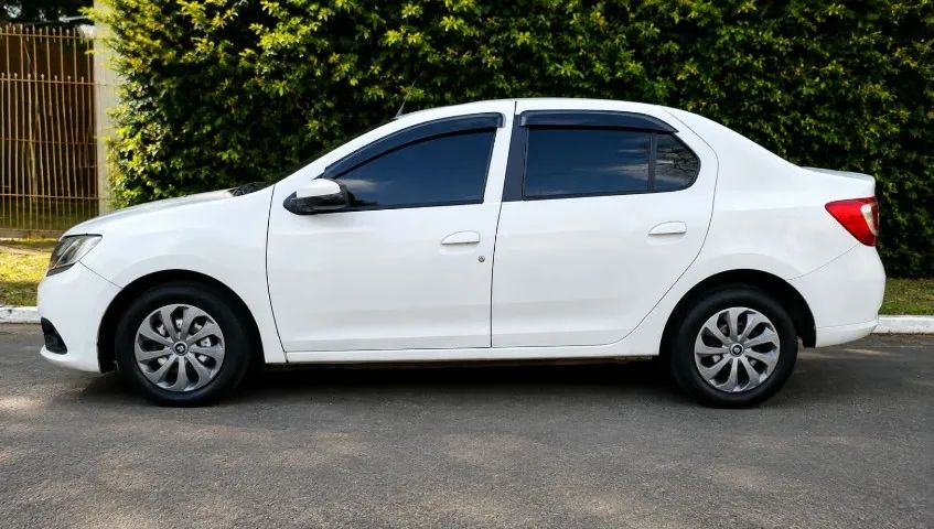 Renault Logan Expression Hi-flex 1.6 8V 4P 2016 - Foto 4