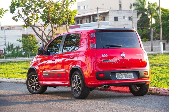 Fiat Uno Sporting 1.4 EVO Fire Flex 8V 4P 2012 - Foto 3