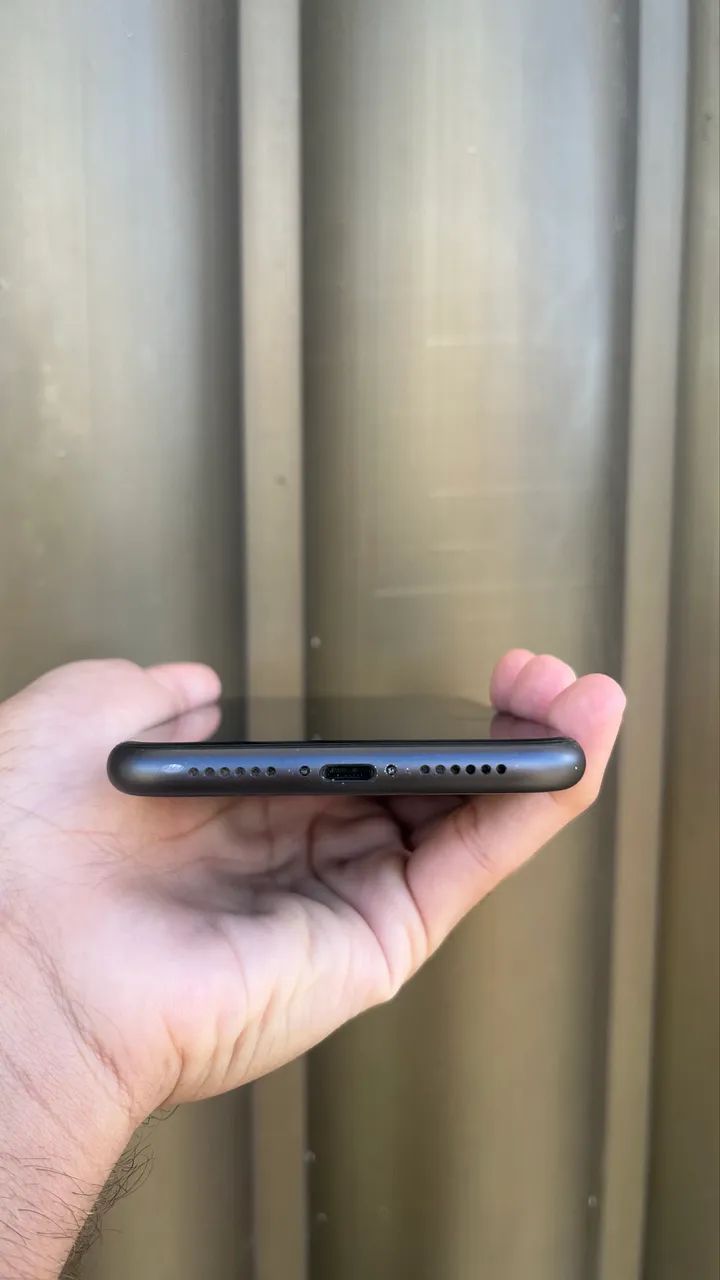 Iphone 11 64gb / Impecável  - Foto 5
