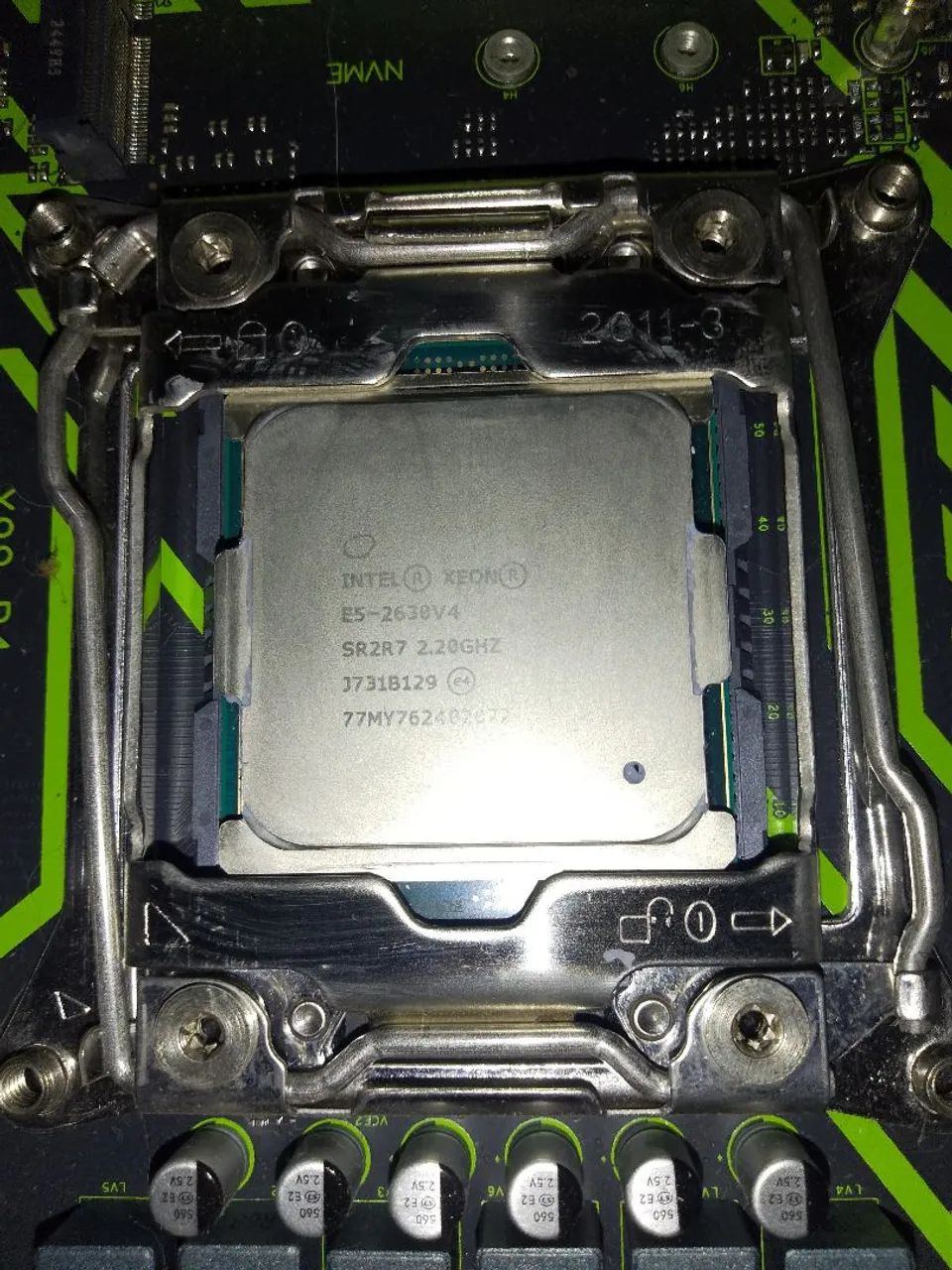 Kit Placa-Mãe X99 + Processador Intel Xeon E5-2630